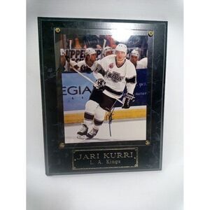 NHL Hockey Legend LA Kings JARI KURRI Vintage Original Autograph Picture Framed